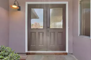 9104 Feather River Way, Sacramento, CA 95826 - Photo 4