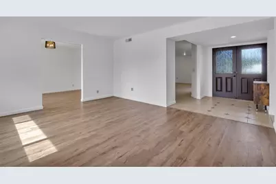 9104 Feather River Way, Sacramento, CA 95826 - Photo 12