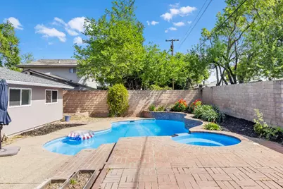 9104 Feather River Way, Sacramento, CA 95826 - Photo 26