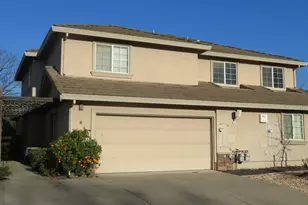 4 Rasha Ct, Sacramento, CA 95831 - Photo 2