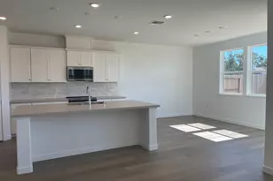 8484 Cottonseed Wy, Elk Grove, CA 95624 - Photo 4