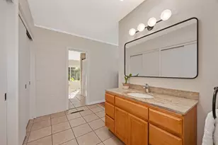 3925 Orangewood Dr, Fair Oaks, CA 95628 - Photo 52