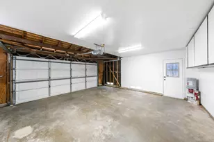 909 Regatta Dr, Sacramento, CA 95833 - Photo 48