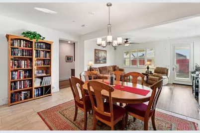 8536 Avelin Place, El Dorado Hills, CA 95762 - Photo 16