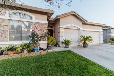 2418 Sailboat Court, Stockton, CA 95206 - Photo 2