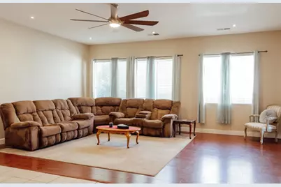 2418 Sailboat Court, Stockton, CA 95206 - Photo 8