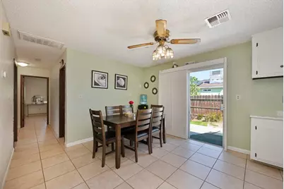 41 W Kavanagh Avenue, Tracy, CA 95376 - Photo 8