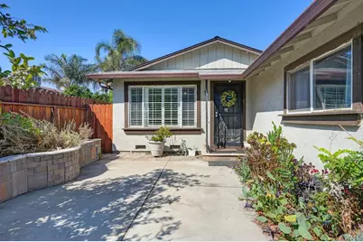 41 W Kavanagh Avenue, Tracy, CA 95376 - Photo 2