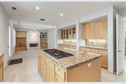11225 Crocker Grove Lane, Gold River, CA 95670 - Photo 18