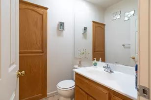 10349 Lanier Ln, Stockton, CA 95219 - Photo 14