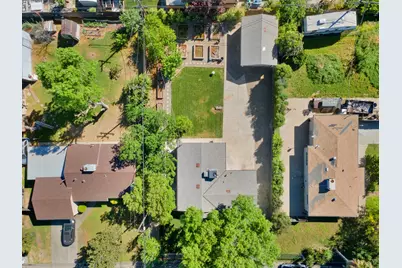 8160 Judette Avenue, Sacramento, CA 95828 - Photo 34