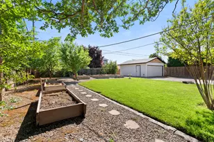 8160 Judette Ave, Sacramento, CA 95828 - Photo 26