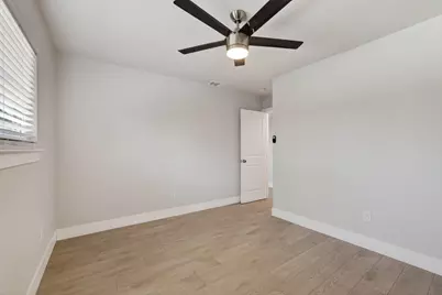 6410 Rolling Way, Carmichael, CA 95608 - Photo 32