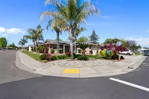 19181 Frank Ct, Woodbridge, CA 95258 - Photo 2