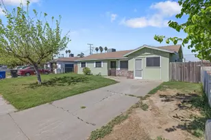 10840 Beverly Dr, Hanford, CA 93230 - Photo 2