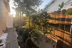 8118 Chateau Dr, Stockton, CA 95210 - Photo 42