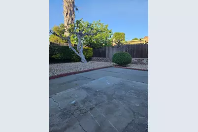 8118 Chateau Drive, Stockton, CA 95210 - Photo 2