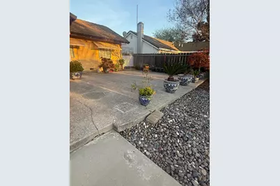 8118 Chateau Drive, Stockton, CA 95210 - Photo 54
