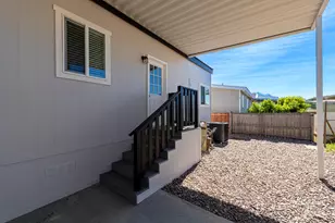 Youmans, Ventura, CA 93003 - Photo 2