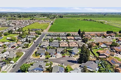 5918 Secretariat Court, Riverbank, CA 95367 - Photo 18