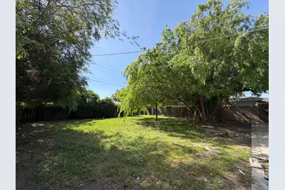 2052 Juanita Court, Modesto, CA 95350 - Photo 38