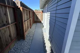 2160 Georgia Way, Turlock, CA 95382 - Photo 10