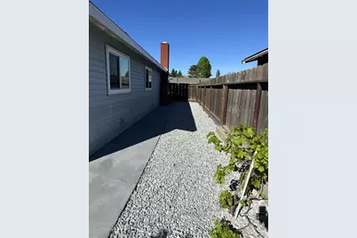 2160 Georgia Way, Turlock, CA 95382 - Photo 14