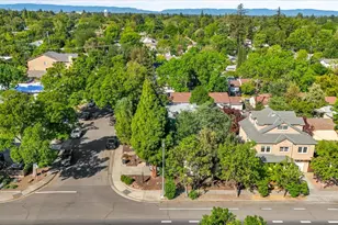 623 10th St, Davis, CA 95616 - Photo 52