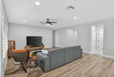 7605 Ferrell Way, Elk Grove, CA 95757 - Photo 12