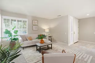 11598 Sutters Mill Cir, Gold River, CA 95670 - Photo 10