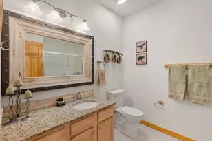 12465 Bear Meadow Ct, Truckee, CA 96161 - Photo 22