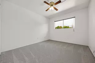 469 Glacier Dr, Martinez, CA 94553 - Photo 16