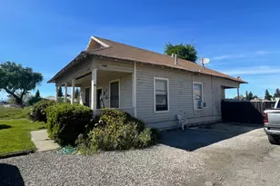 356 W Main St, Woodland, CA 95695 - Photo 2