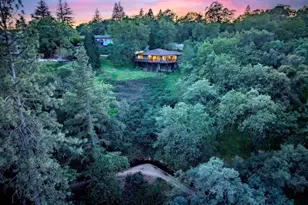 395 Riverview Dr, Auburn, CA 95603 - Photo 2