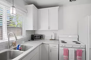 1102 Blair Ave, Modesto, CA 95350 - Photo 22