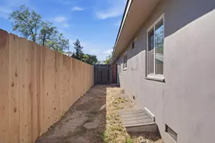 1102 Blair Ave, Modesto, CA 95350 - Photo 16