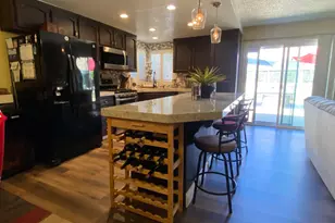 13163 Barnes Ave, Waterford, CA 95386 - Photo 8