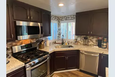 13163 Barnes Avenue, Waterford, CA 95386 - Photo 12