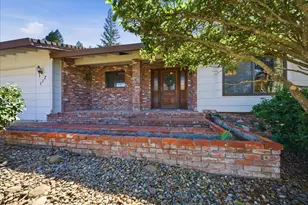 117 Oak Rock Cir, Folsom, CA 95630 - Photo 4