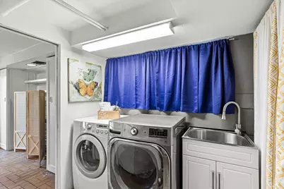 1018 W Morris Avenue, Modesto, CA 95350 - Photo 26