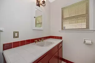 1381 54th St, Sacramento, CA 95819 - Photo 18