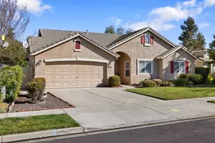 2223 Shire Way, Turlock, CA 95380 - Photo 2