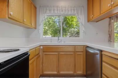 2223 Shire Way, Turlock, CA 95380 - Photo 12