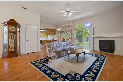 2223 Shire Way, Turlock, CA 95380 - Photo 8