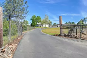 1981 Sweet Valley Rd, El Dorado Hills, CA 95762 - Photo 4