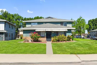 4479 La Cresta Way #1, Stockton, CA 95207 - Photo 2