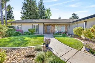 7328 Perera Cir, Sacramento, CA 95831 - Photo 4