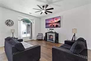 1628 Sungate Dr, Ceres, CA 95307 - Photo 4