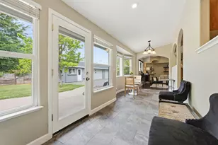 1501 Joby Ln, Sacramento, CA 95864 - Photo 16