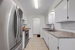 2085 Coronado Ave, Merced, CA 95348 - Photo 6